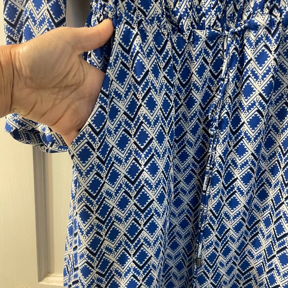 Maeve Dress size Small tie front v neck Lined, pockets - Picture 7 of 11